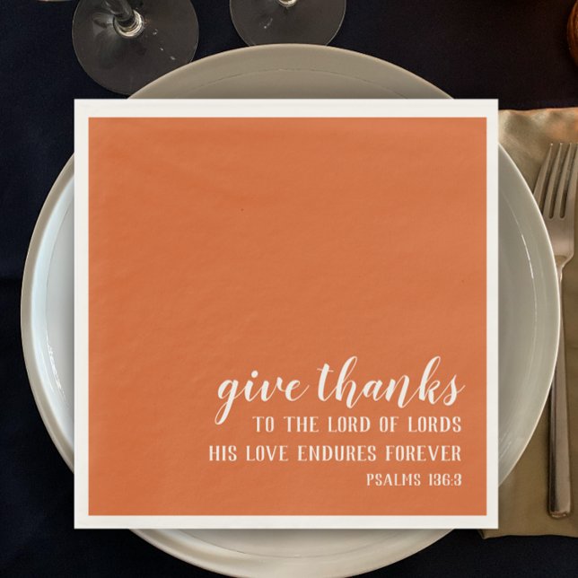Serviette En Papier Écriture de remerciement de l'Action de grâce de l (Burnt orange modern script Give thanks Thanksgiving dinner napkin. Christian religious Thanksgiving.)