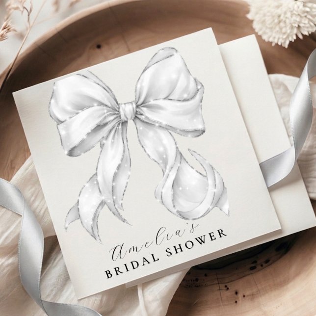 Serviette En Papier Élégant, nœud papillon mariage blanc douche. (Créateur téléchargé)
