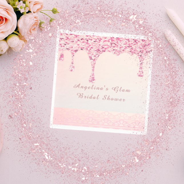 Serviette En Papier Elegant Rose Glam Pailleté Dégoulinant Lace Récept (Glam pink glitter drip napkin with lace and custom name for a modern bridal shower.)