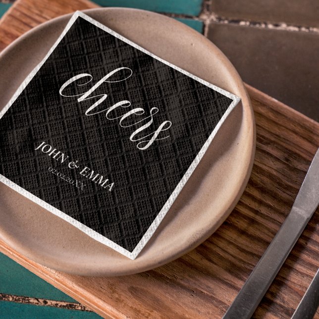 Serviette En Papier Elégant thème Mariage noir et blanc (Even your napkins can match your wedding theme)