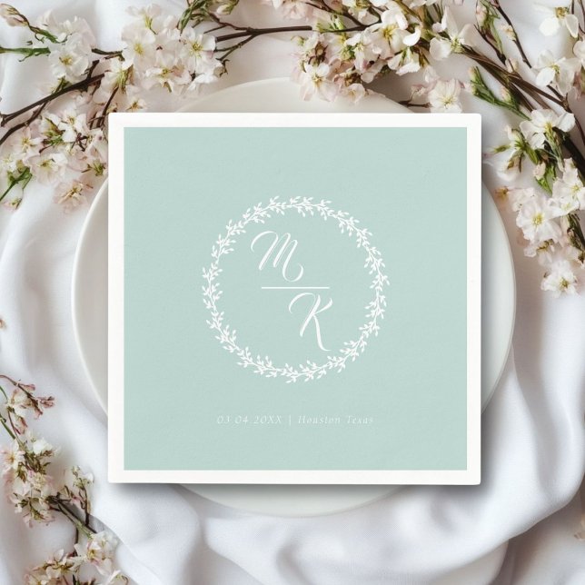 Serviette En Papier Élégante, classique couronne monogramme (Personalized, elegant, classic mint-green wedding napkin, simple wreath, with your monograms & text.)