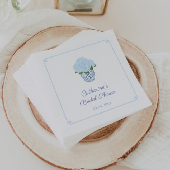 Serviette En Papier Elégante Hydrangeas Ginger Jar Baby shower Party (Pale blue hydrangea flowers in ginger jar bridal shower or baby boy shower napkins)