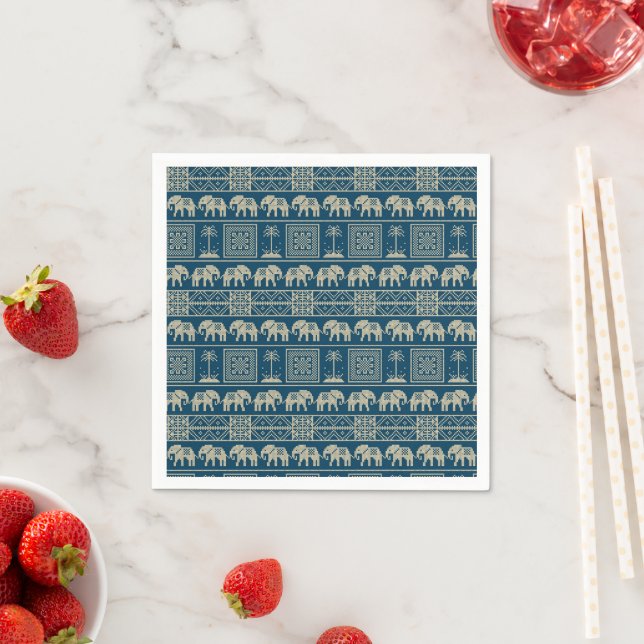 Serviette En Papier Éléphant et arbres tribaux (En situation)