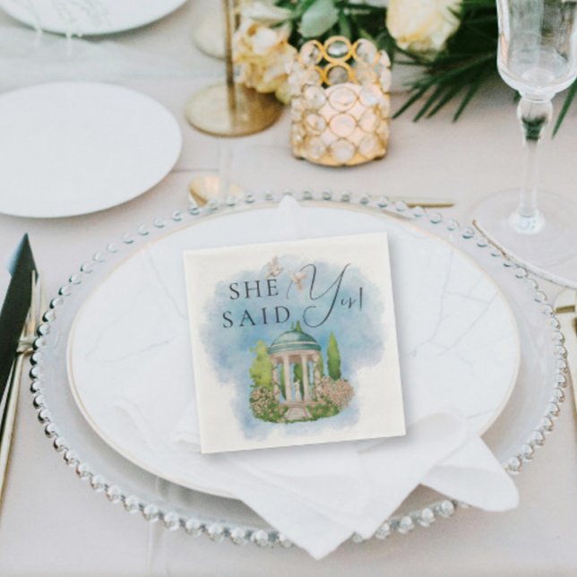 Serviette En Papier Elle A Dit Oui ! Élégante statue de gazebo colombe (Créateur téléchargé)