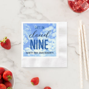 Serviette En Papier Elle est au septième ciel ! Enterrement de vie de 
