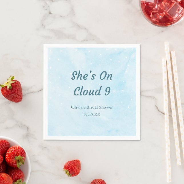 Serviette En Papier Elle est sur un nuage 9 Shower de mariage ciel ble (En situation)