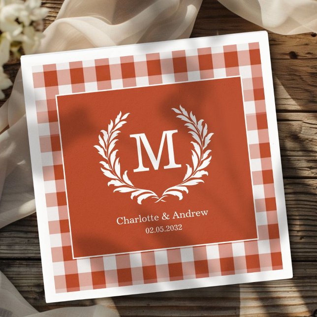 Serviette En Papier En vichy Monogramme rouge - Orange - Cimier Person (Red Orange Gingham Monogram Crest Custom Napkins with your Monogram, names and Date.)