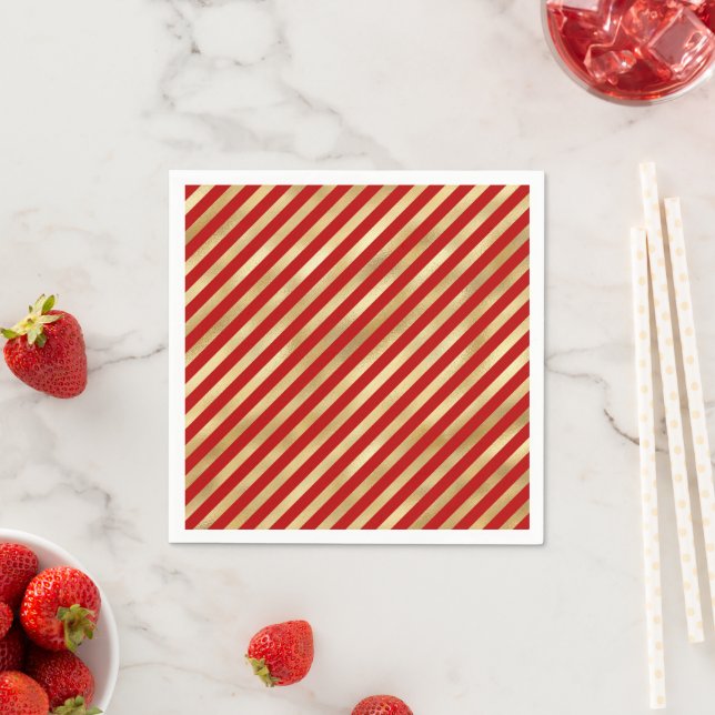 Serviette En Papier Festive Red et Gold Diagonal Stripes (En situation)