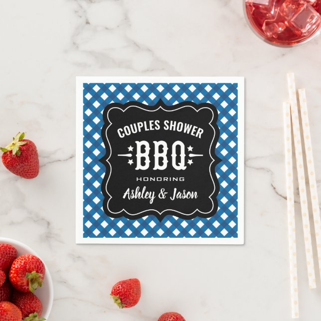 Serviette En Papier Fête de Couple BBQ Gingham Bleu Rustique (En situation)