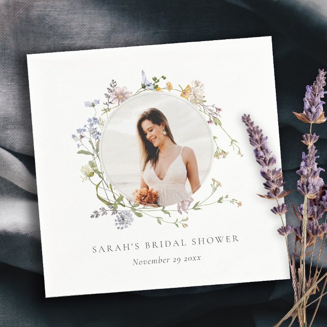 Serviette En Papier Fête des mariées photo Rustic Meadow Floral Wreath (Créateur téléchargé)