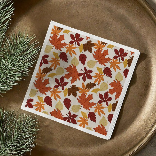 Serviette En Papier Feuilles d'automne de la fête d'Action de grâce (Falling Leaves Autumnal Thanksgiving Napkins)