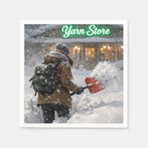 Serviette En Papier Fille déblayant la neige jusqu'à un magasin de lai