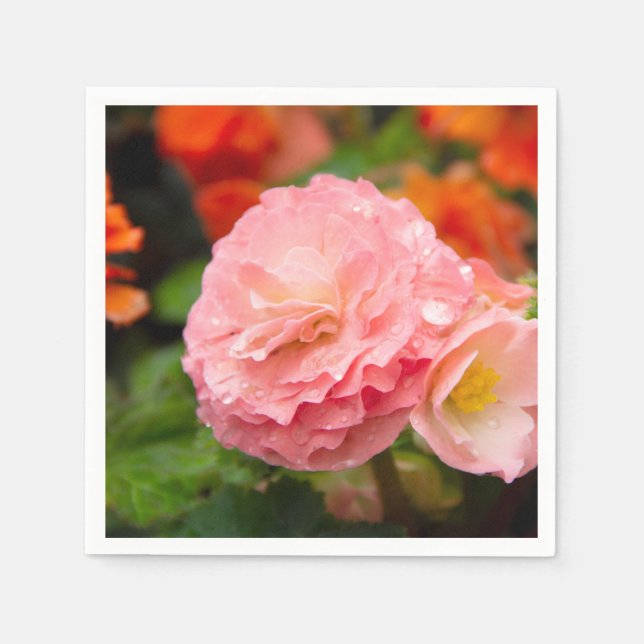 Serviette En Papier Fleur rose délicate après la pluie (Devant)