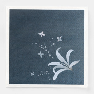 Serviette En Papier Fleurs bleu poussiéreux élégantes sur fond marine
