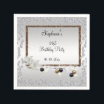 Serviette En Papier Framed Elegance 21st Birthday Party<br><div class="desc">Belles serviettes de fête d'anniversaire élégantes pour votre journée spéciale. Un magnifique cadre de parties scintillant en or avec une belle branche de jolies fleurs blanches et d'or, des baies noires et blanches imprimées sur un joli dégradé d'argent arrière - plan avec un magnifique cadre de strass brillant bijoux en...</div>