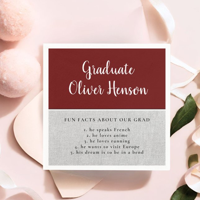 Serviette En Papier Fun Fact à propos de Graduate Red Simple Graduate (Créateur téléchargé)