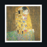 Serviette En Papier Gustav Klimt The Kiss Vintage<br><div class="desc">Gustav Klimt Le Kiss Vintage Art Nouveau Peinture Le Kiss (En allemand : Der Kuss) a été peint par le peintre symboliste autrichien Gustav Klimt entre 1907 et 1908, le point culminant de sa période d'or, lorsqu'il peignit un certain nombre d'oeuvres dans un style doré similaire. Le tableau est largement...</div>