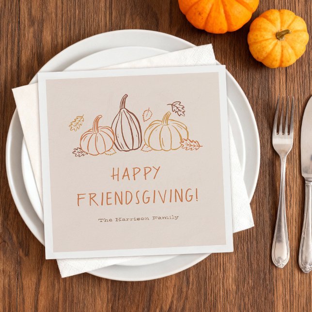 Serviette En Papier Happy Friendsgiving Thanksgiving Pumpkin Doodles ("Happy Friendsgiving" napkins with whimsical Fall doodles)