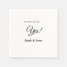 Il lui a demandé de dire oui fiançailles simple mi