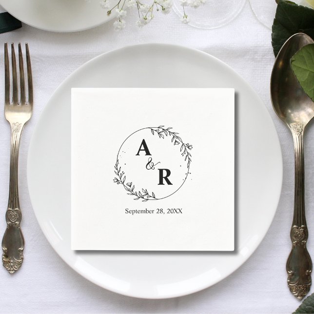Serviette En Papier Initiales de mariage florales dessinées à la main  (Personalized hand drawn floral initials napkins add a warm, elegant touch to your wedding table)