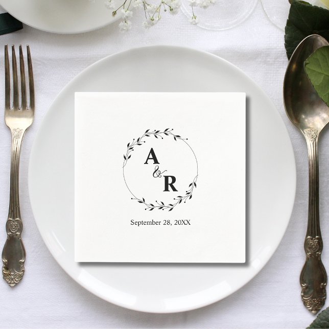 Serviette En Papier Initiales de mariage rustiques personnalisées mini (Modern minimal rustic leaf custom initials napkins add natural charm to your wedding table)