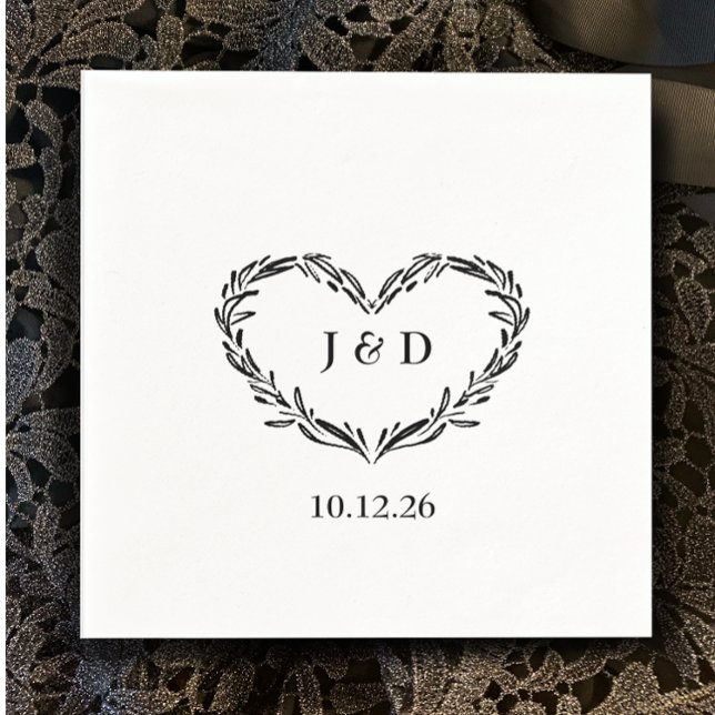 Serviette En Papier Initiales du couple Monogramme Date Main Drawn Hea (Add your initials for custom monogrammed napkins. Botanical hand drawn heart wedding napkin
)