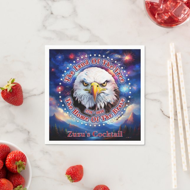 Serviette En Papier La Terre De La Liberté Maison Brown Eagle Feux D'A (En situation)