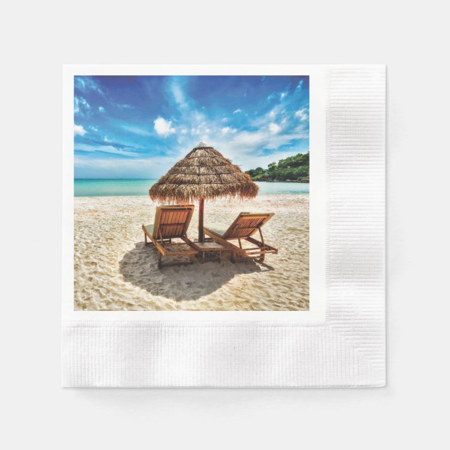 Serviette En Papier Lounge on beach throw pillow (Devant)