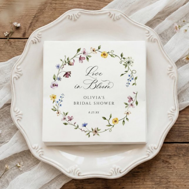 Serviette En Papier Love in Bloom Floral Wildflower Bridal Shower (Bridal shower napkins with watercolor wildflower wreath and elegant love is in bloom script)