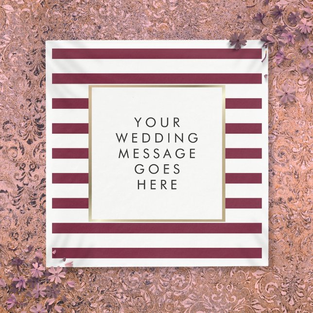 Serviette En Papier Mariage classique à rayures bourguignonnes (Classic Burgundy Stripe Wedding Napkins)