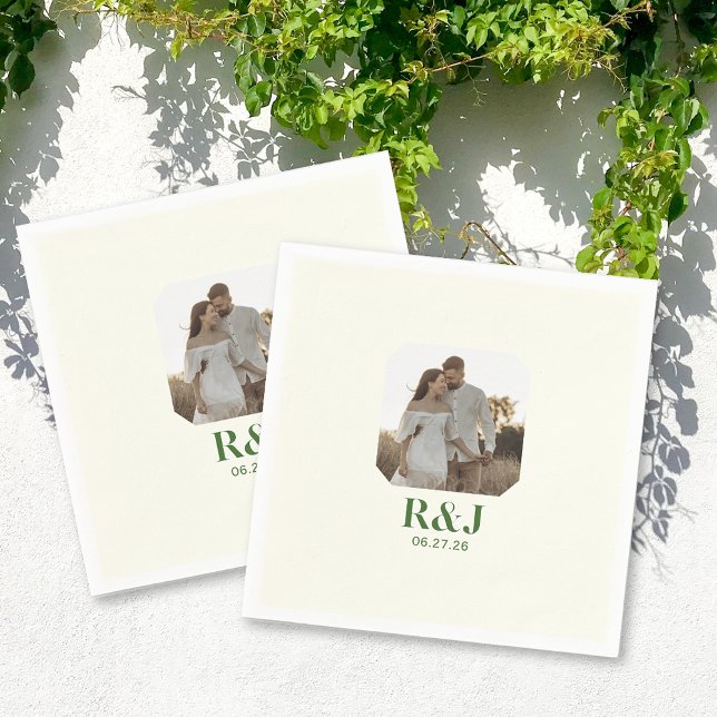 Serviette En Papier Mariage Couple Ajouter Photo Vert Monogramme (Wedding Couple Add Photo Green Monogram Napkins)