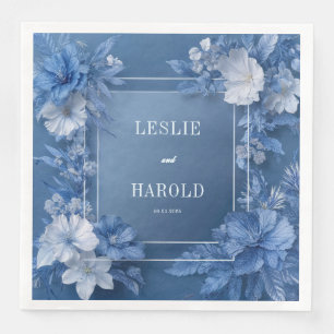 Serviette En Papier Mariage d'hiver floral monochrome bleu cobalt blan