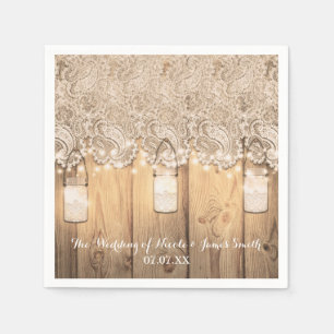Serviette En Papier Mariage en bois rustique avec jarre de maçon illum