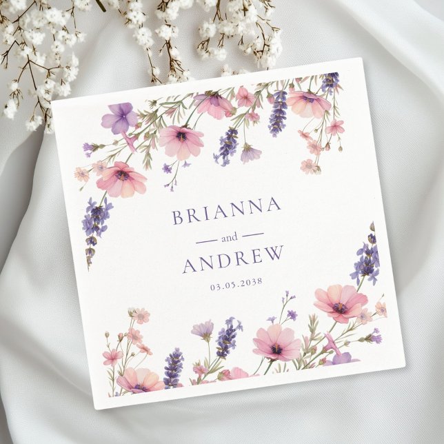 Serviette En Papier Mariage Floral spécifique au client (Personalized Customer specific Floral, Pink + Purple  Wedding Napkins with your name and date.)