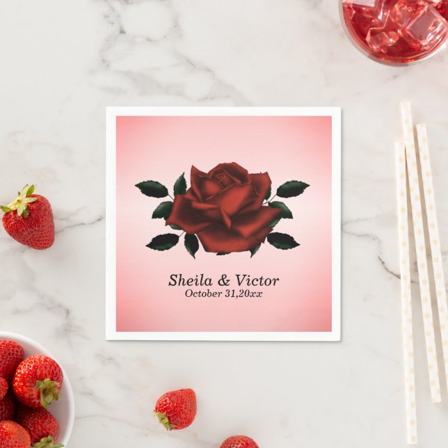 Serviette En Papier Mariage gothique de Rose rouge (En situation)