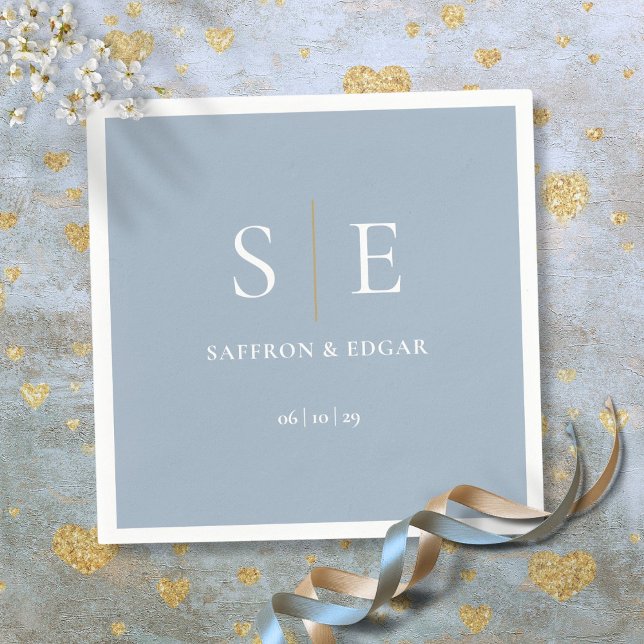 Serviette En Papier Mariage Monogramme Bleu Poussiéreux Et Or (Dusty Blue And Gold Monogram Wedding Napkins)