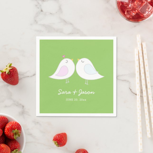 Serviette En Papier Mariage Oiseaux d'Amour Verts Mignons (En situation)