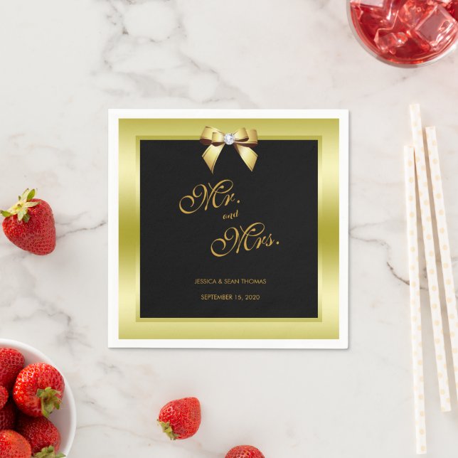 Serviette En Papier Mariage Or Glamour Arc & Noir (En situation)