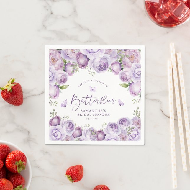 Serviette En Papier Mariage papillons violets floraux modernes (En situation)