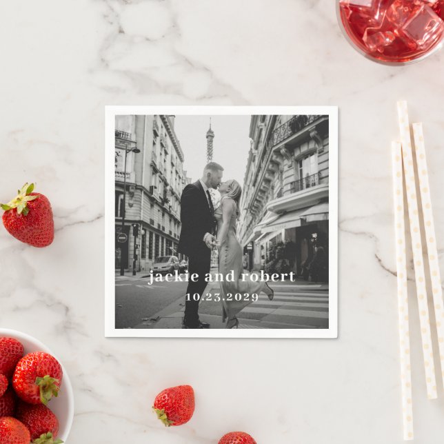 Serviette En Papier Mariage photo moderne minimal (En situation)