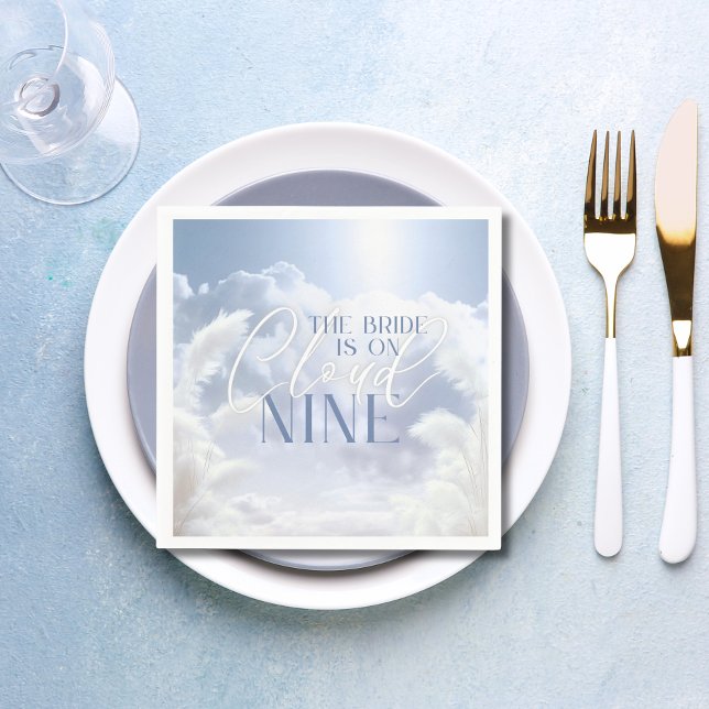 Serviette En Papier Mariée Sur Cloud Neuf 9 Fête des mariées Pampas Bl (Bride On Cloud Nine 9 White Pampas Bridal Shower Napkins | She's on Cloud 9)
