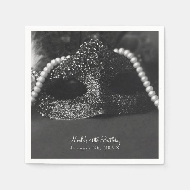 Serviette En Papier Mascarade en noir et blanc Masque et perles Fête (Devant)