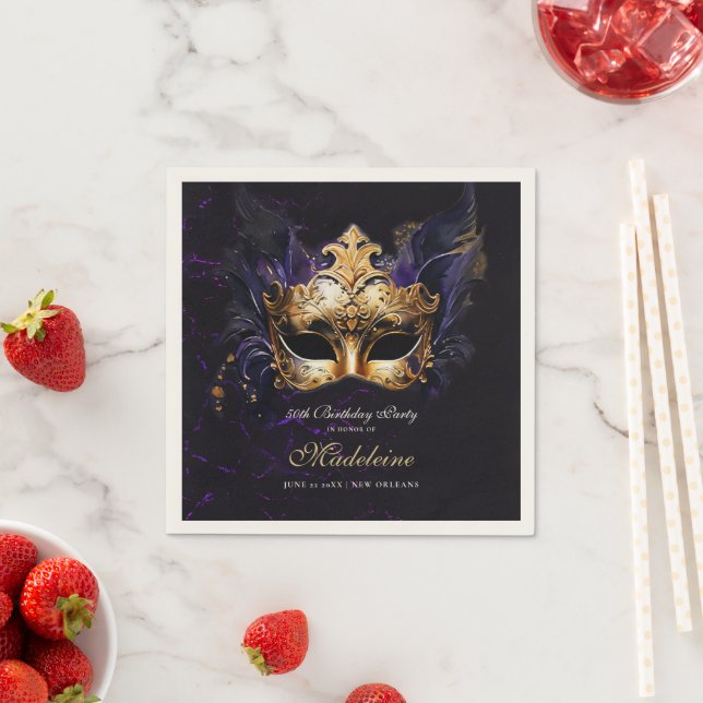 Serviette En Papier Masquerade Mask Gold Purple Dramatic 50th Birthday (En situation)