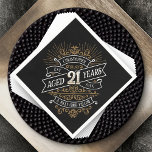 Serviette En Papier Mens Funny Whiskey 21e anniversaire<br><div class="desc">Célébrez le grand 2-1 avec style et humour avec ce design d'anniversaire au whisky vintage d'inspiration étiquette. La typographie noir, or et blanc est ornée et élégante, lui conférant une atmosphère rétro vintage classique. Parfait pour l'homme (ou la femme !) dans votre vie qui aime leur scotch, les esprits, le...</div>