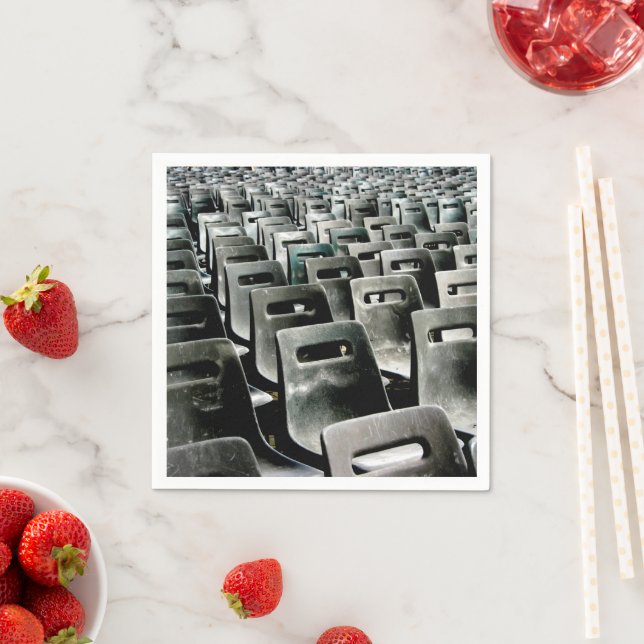 Serviette En Papier Mer des chaises gris (En situation)
