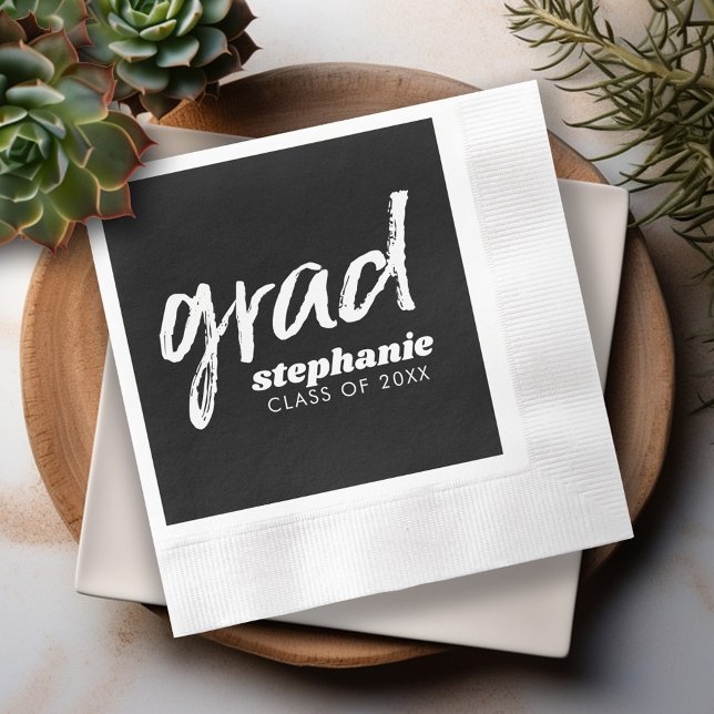 Serviette En Papier Moderne Graduate sur mesure tendance noir Grad (Custom Graduation Napkins - Personalize these for the Grad Party)