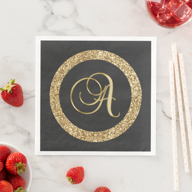 Serviette En Papier Monogramme A, élégante écriture dorée (En situation)
