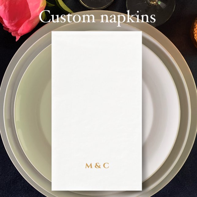 Serviette En Papier Monogramme Gold 50e fête du Mariage (Add couple’s initials for stylish golden monogrammed 50th anniversary party napkins.
)