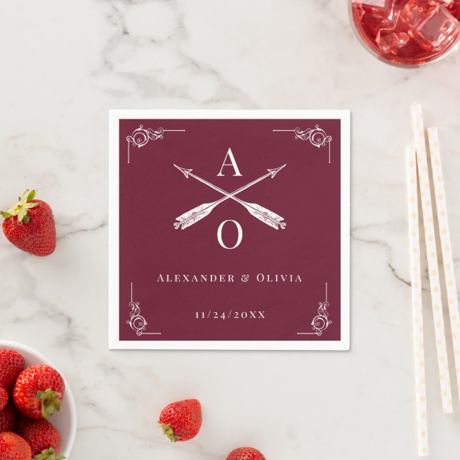 Serviette En Papier Monogramme rouge et Mariage des flèches (En situation)