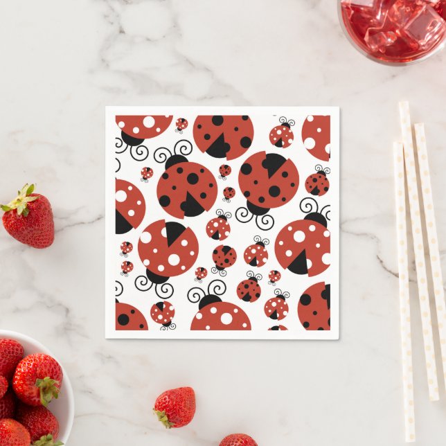Serviette En Papier Motif De Ladybugs, Mignons Ladybugs, Red Ladybugs (En situation)